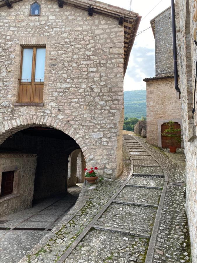Il Tripode - Le Dimore Del Bordone Vallo di Nera Екстер'єр фото